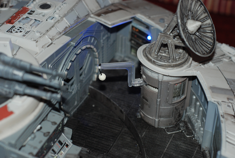 Illustration for article titled Modded Millennium Falcon Can Pass for Real Movie Prop